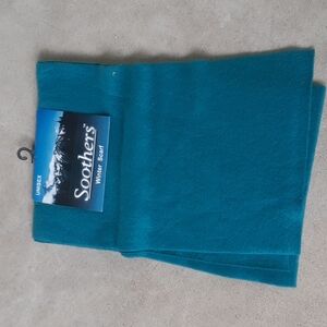 Soothers Unisex Scarf